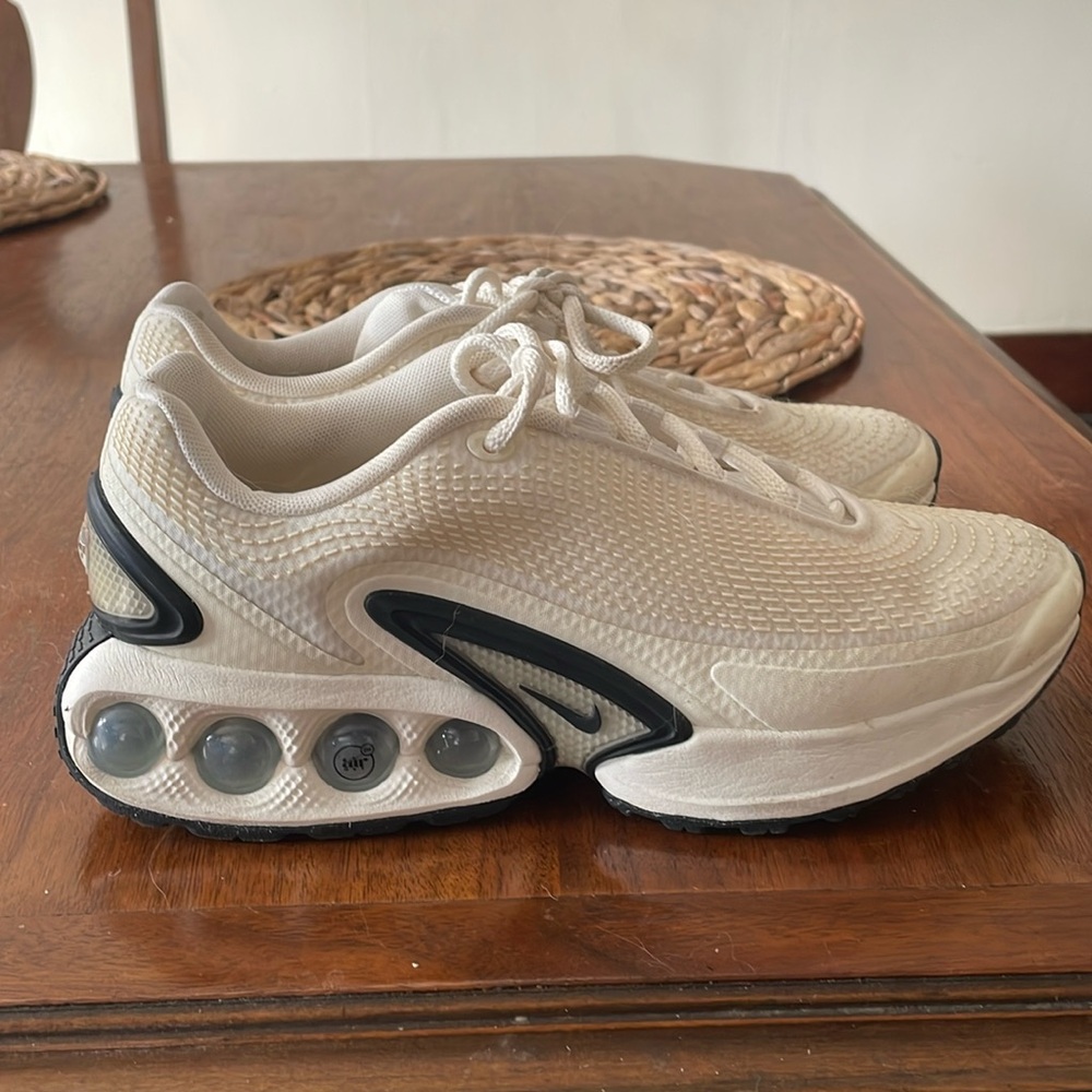 Nike Air Max Dn Sail Coconut milk